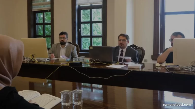 Diyanet İşleri Başkanlığı Adana ve Osmaniye personelini umre için sınadı