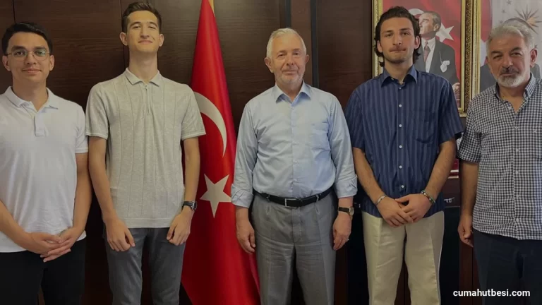 Gölcük Hicret Hafızlık Kur’an Kursu öğrencilerinden YKS başarısı