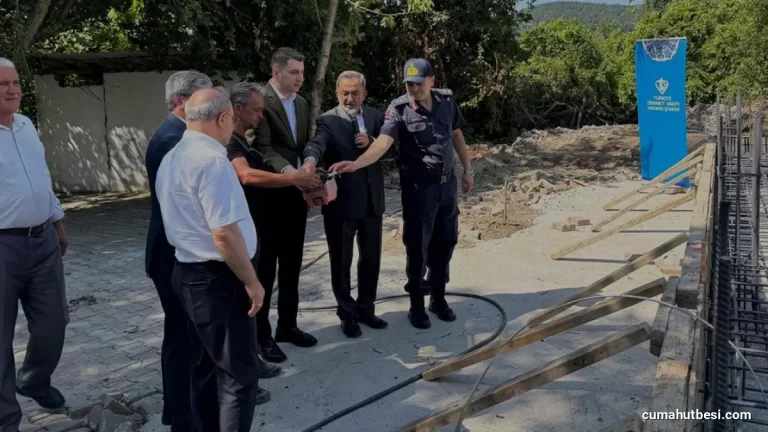 Sındırgı Sinandede Mahallesi Camiinde Temel Atma Töreni