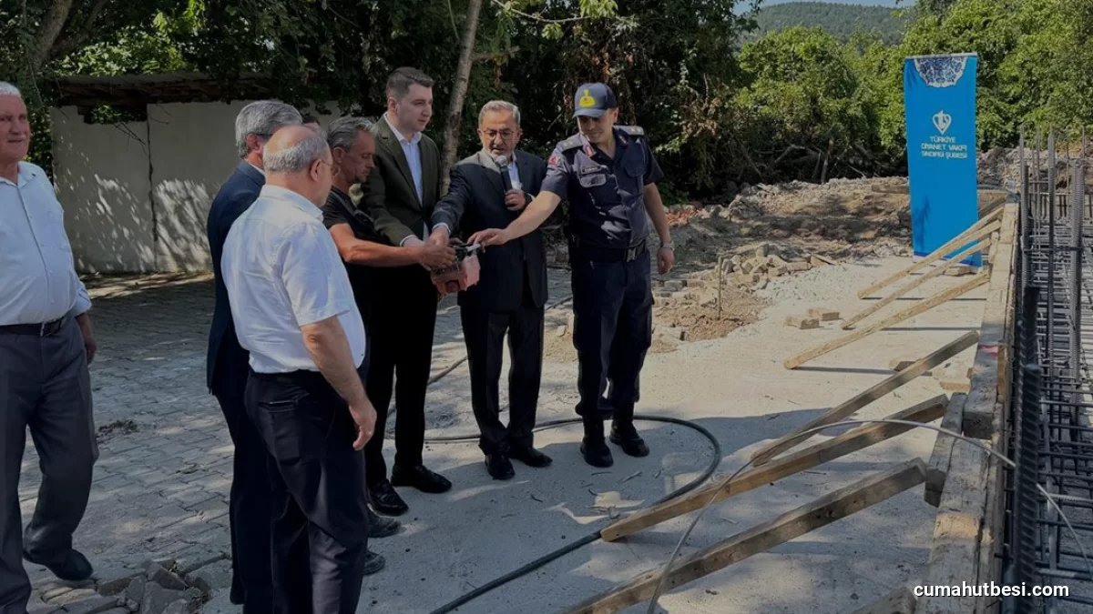 Sındırgı Sinandede Mahallesi Camiinde Temel Atma Töreni