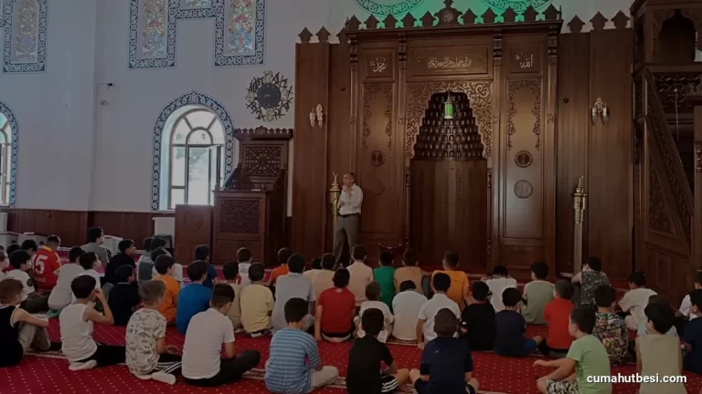 Van İl Müftülüğü Yaz Kur’an Kurslarında Ahlak Temalı Sohbetler Düzenliyor
