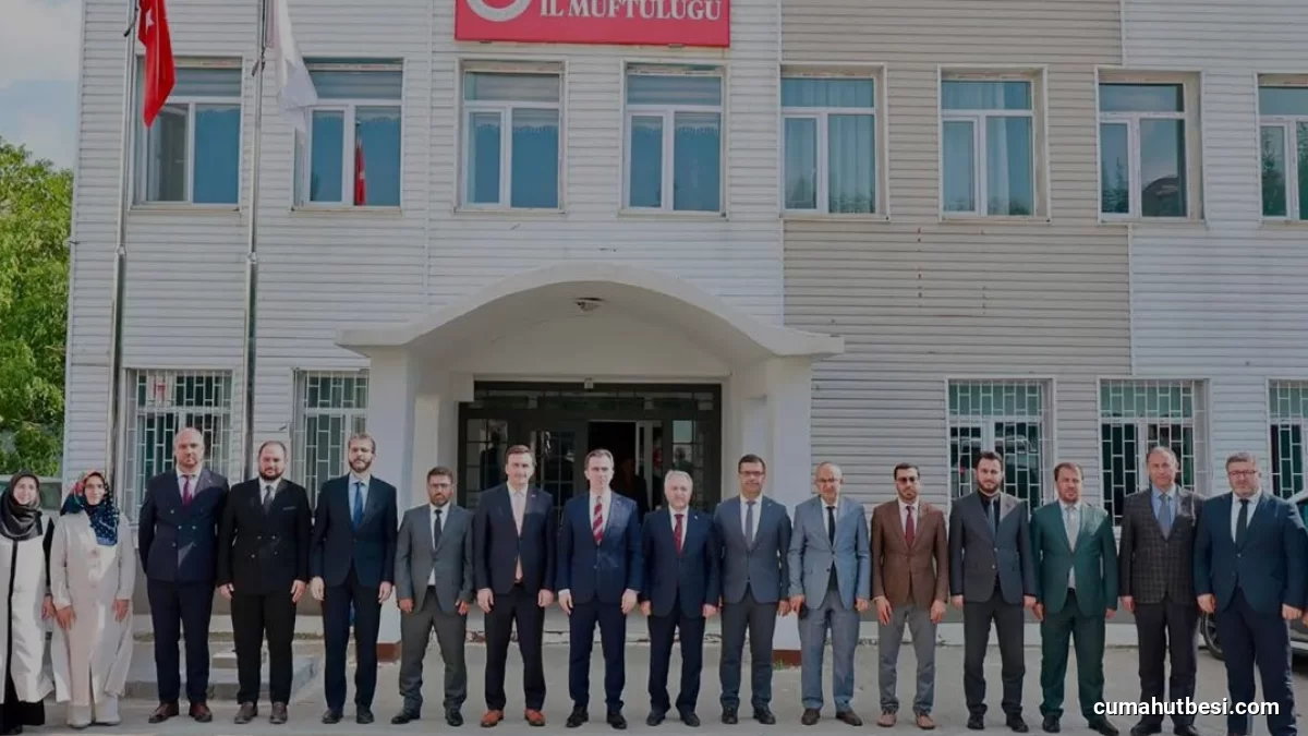 Bitlis Valisi Ahmet Karakaya İlçe Müftüleri ile Bir Araya Geldi