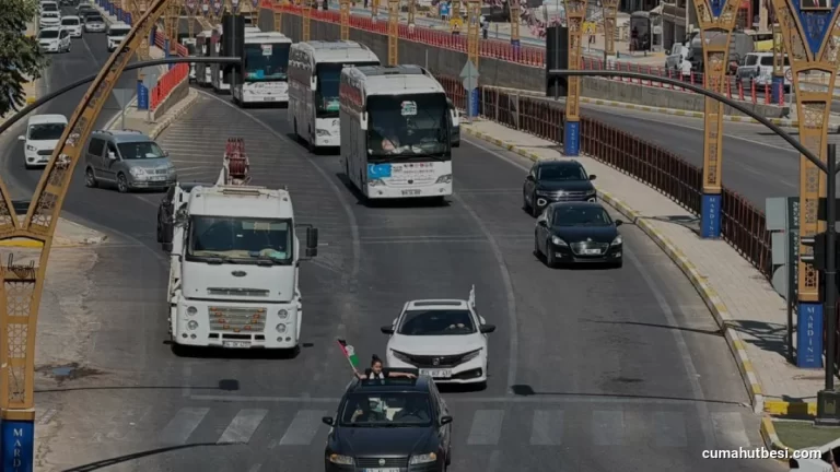 Şırnakta Filistin Konvoyuna Destek İçin Bir Araya Geldiler