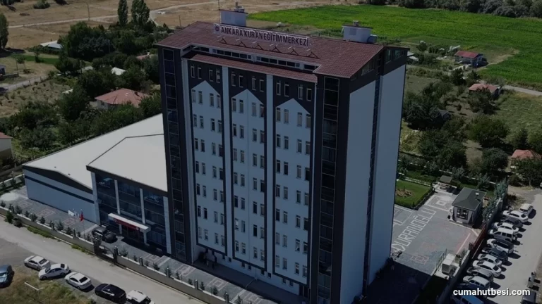 Ankara Kuran Eğitim Merkezi ilk öğrencileriyle eğitime başladı