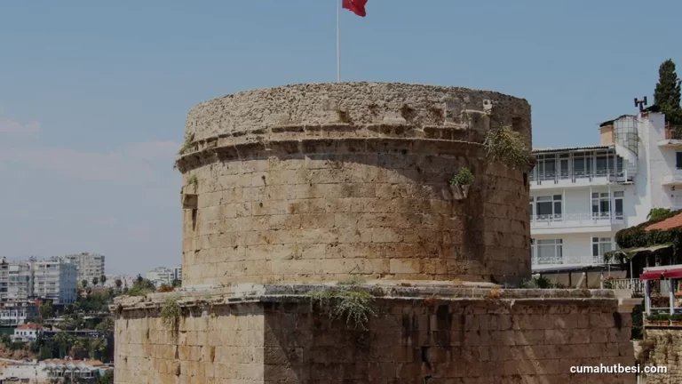 Antalya Kaleiçi 2 Bin Yıllık Tarihiyle Turizmin Merkezi Oldu