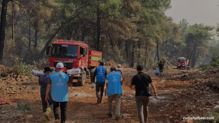 Antalya Müftülüğü yangın bölgelerinde yardım faaliyetleri başlattı