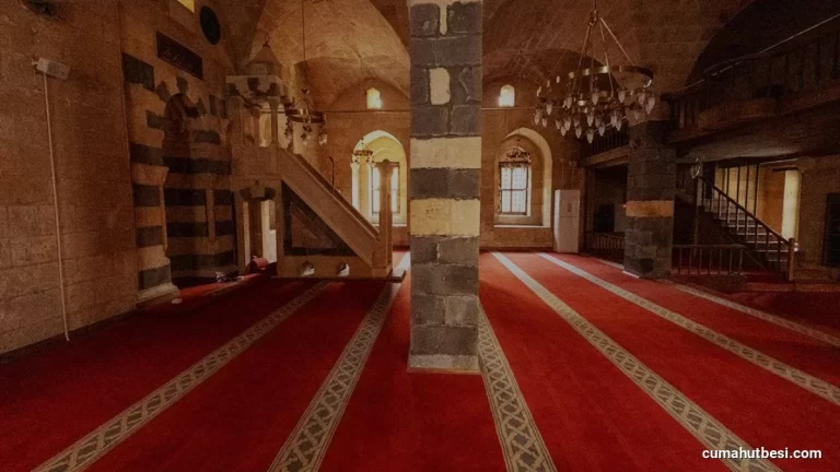 Diyanet İşleri Başkanlığından 28 Ağustos Cuma Hutbesi Mesajı