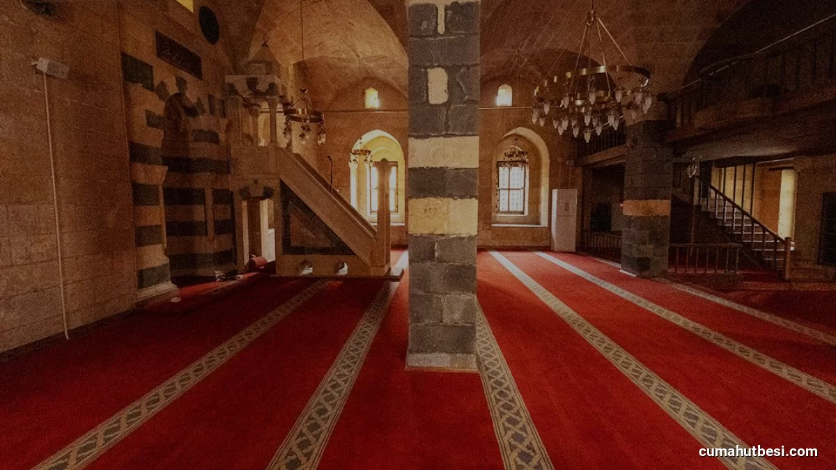 Diyanet İşleri Başkanlığından 28 Ağustos Cuma Hutbesi Mesajı