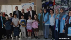 Bağcılar Müftülüğünden Öğrencilere Kırtasiye ve Eğitim Desteği