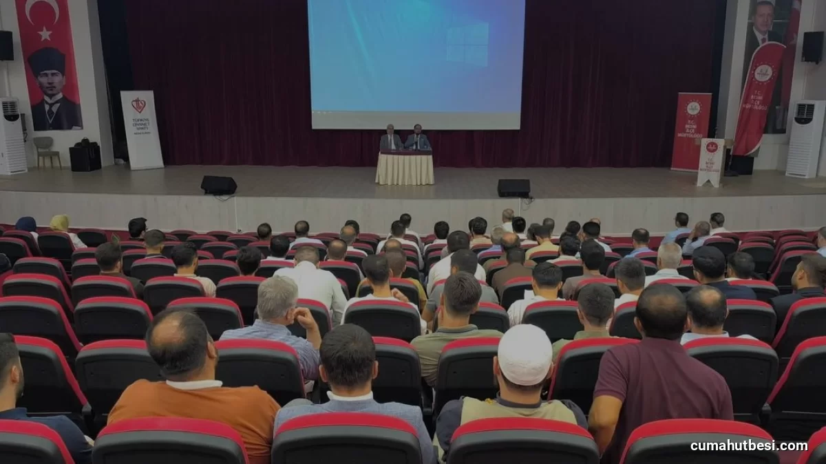 Besni ilçesinde Peygamberimiz ve Güzel Ahlak konferansı yapıldı