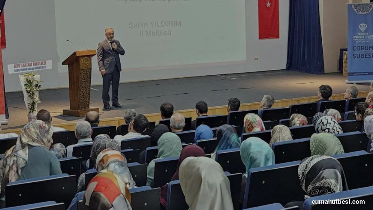 Çorumda Mevlid i Nebi Haftası kapsamında konferans düzenlendi