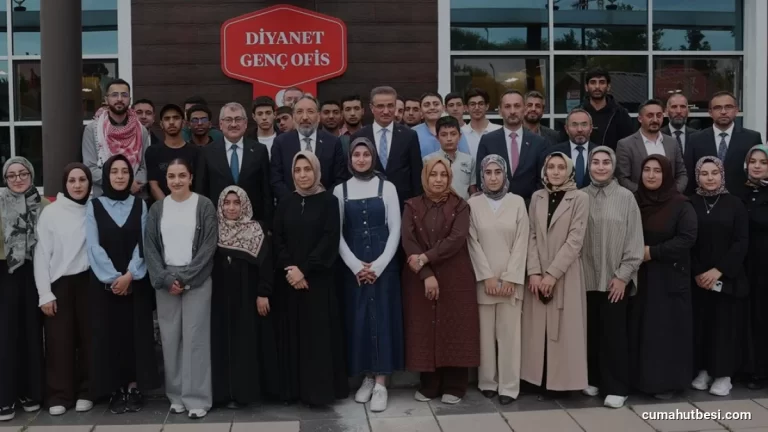 Diyanet İşleri Başkanı Arpaguş Erzurumda Gençlere Seslendi